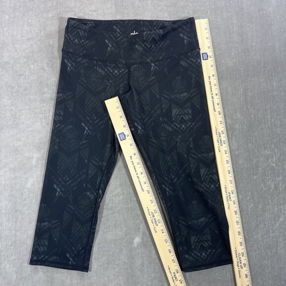 Alo Women's Small Green Geometric Capris Yoga Leggings - Picture 4 of 7